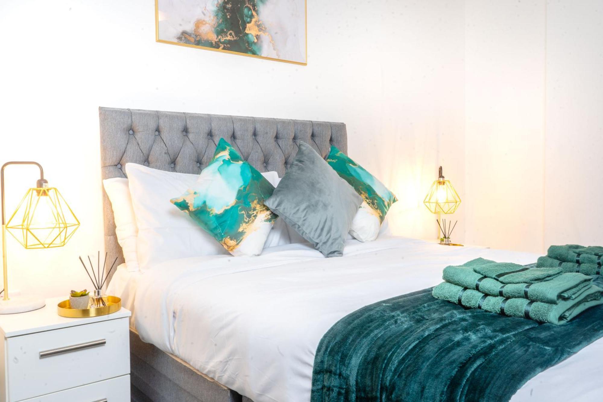 Apartment Modern Centre With Smart Technology *